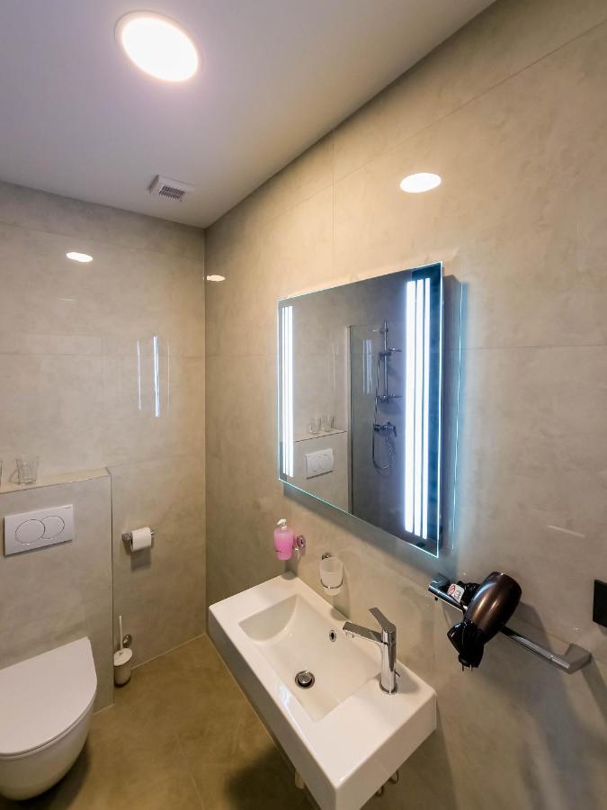 Maresole Beachfront Residence 포레치 외부 사진