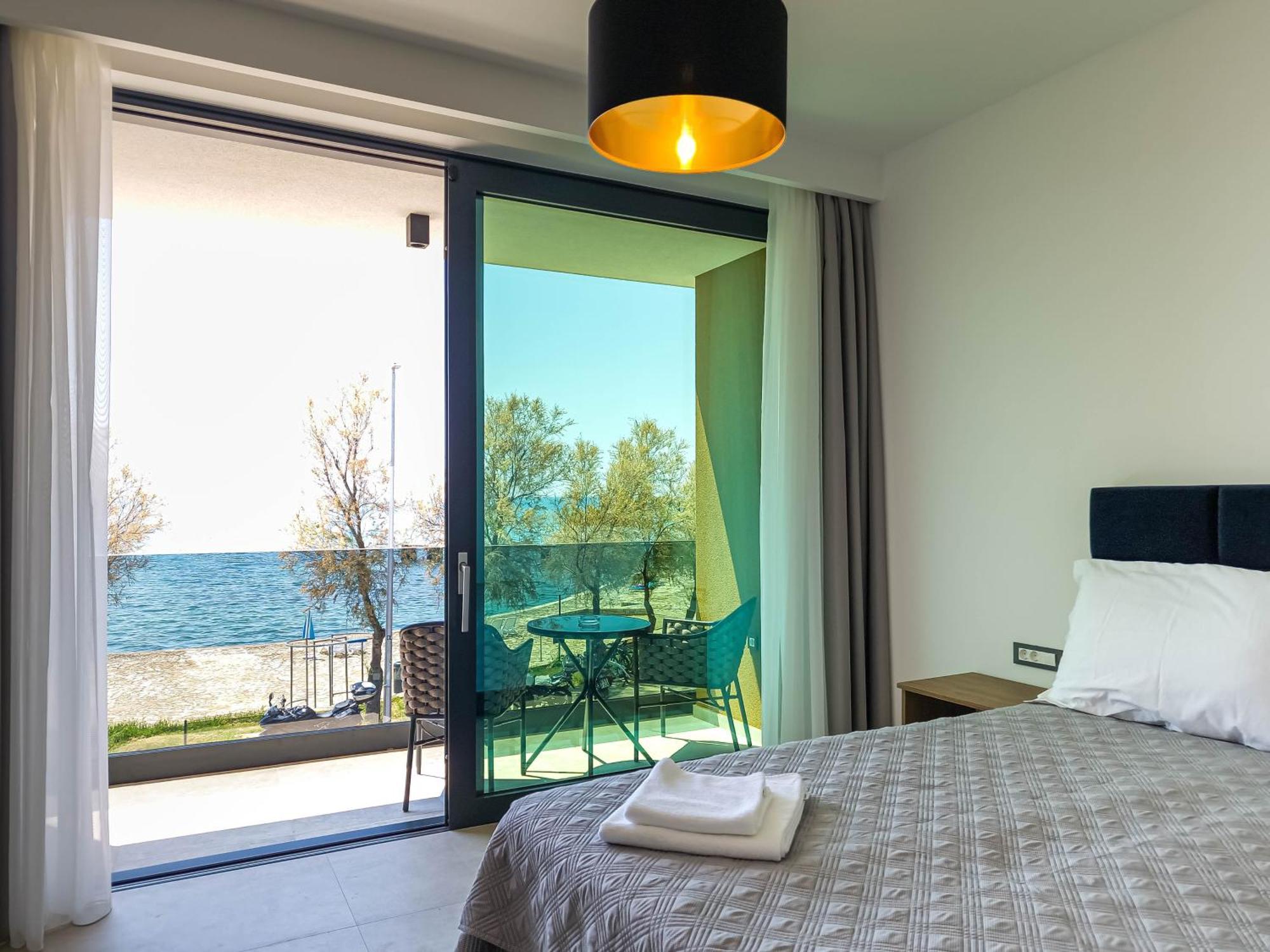 Maresole Beachfront Residence 포레치 외부 사진